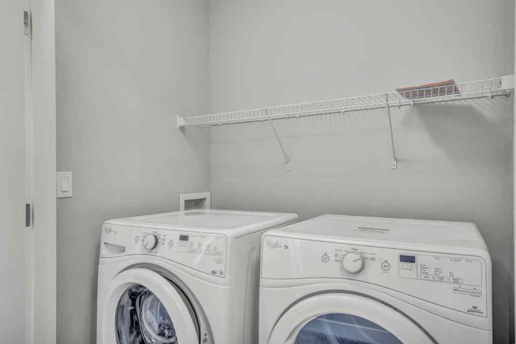 MLS® A2268757 - 315 Hillcrest Drive SW in Hillcrest Airdrie, Residential