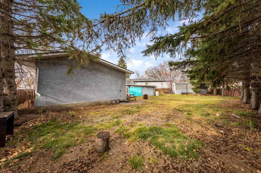 MLS® A2268761 - 136 Brentwood Place  in Brentwood_Strathmore Strathmore, Residential