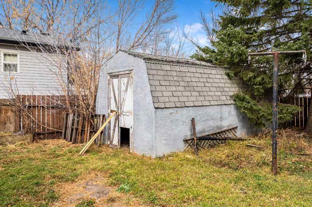 MLS® A2268761 - 136 Brentwood Place  in Brentwood_Strathmore Strathmore, Residential