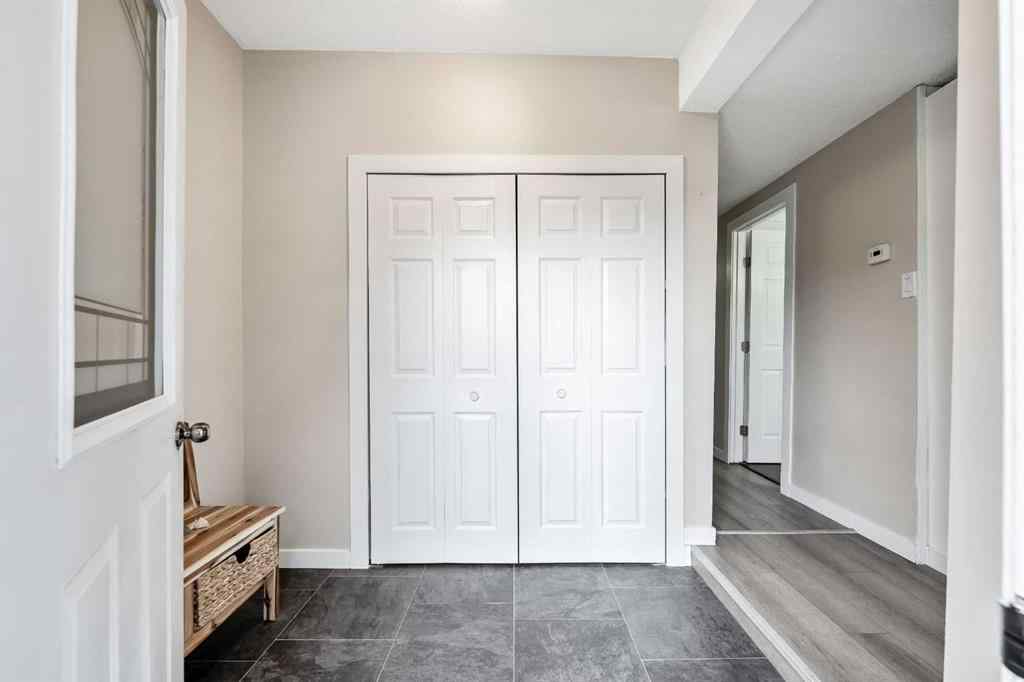 MLS® A2268761 - 136 Brentwood Place  in Brentwood_Strathmore Strathmore, Residential