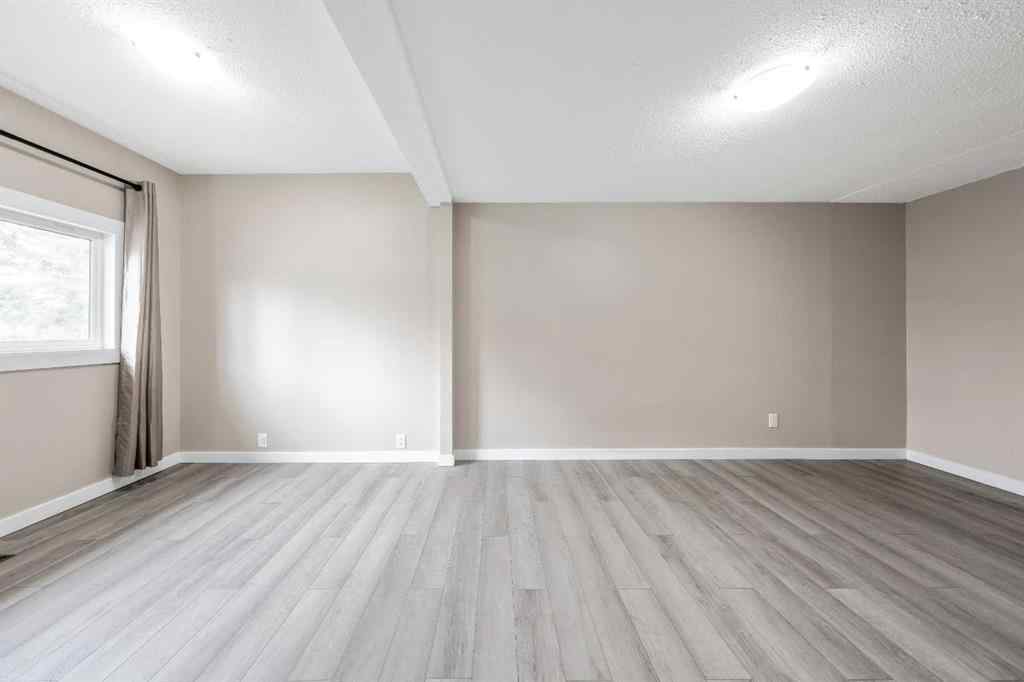 MLS® A2268761 - 136 Brentwood Place  in Brentwood_Strathmore Strathmore, Residential