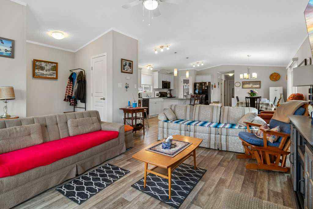 MLS&reg; # A2268765 - 27 Baywood Link  in Lighthouse Point Sylvan Lake, Residential Open Houses