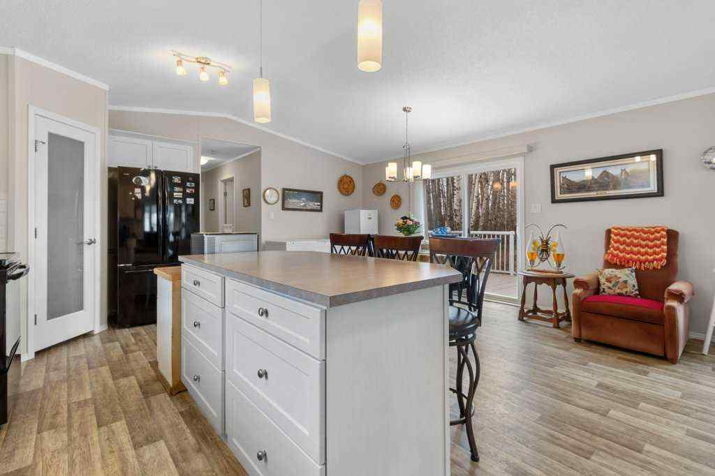 MLS&reg; # A2268765 - 27 Baywood Link  in Lighthouse Point Sylvan Lake, Residential Open Houses