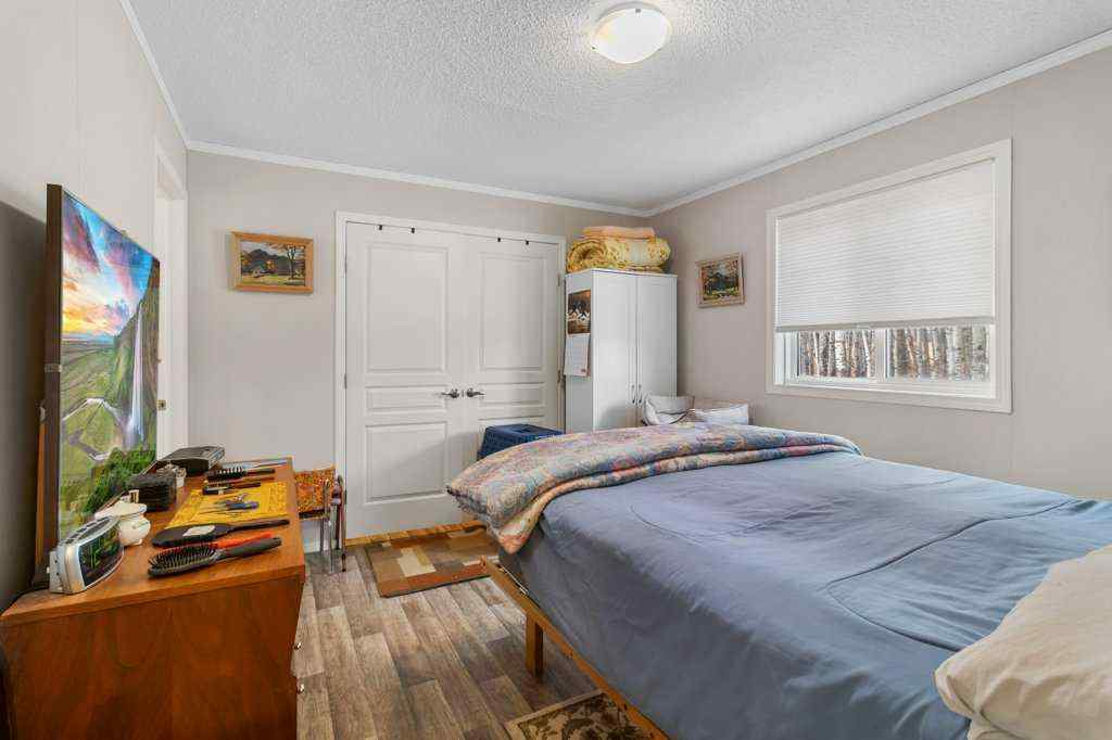 MLS&reg; # A2268765 - 27 Baywood Link  in Lighthouse Point Sylvan Lake, Residential Open Houses