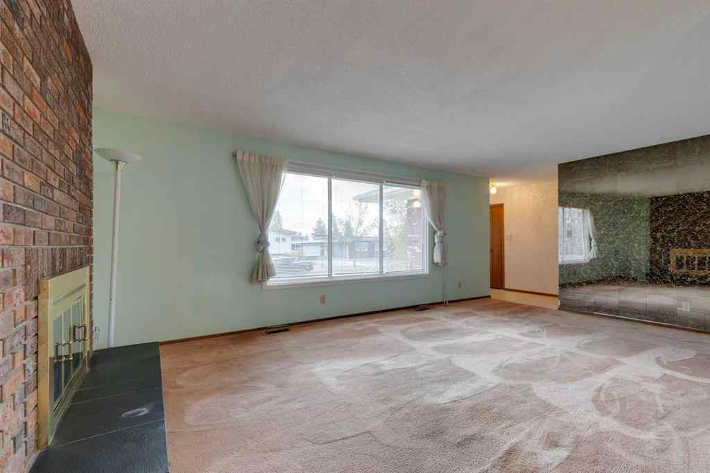 MLS® A2268766 - 6320 Rundlehorn Drive NE in Pineridge Calgary, Residential