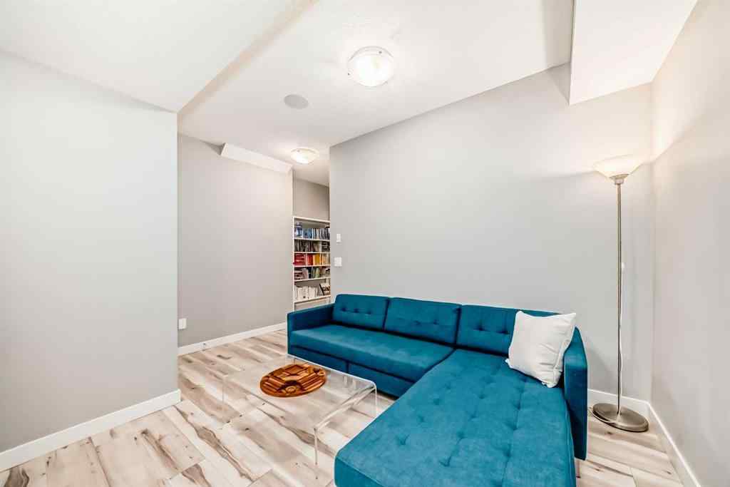 MLS® A2268770 - Unit #1 134 22 Avenue NE in Tuxedo Park Calgary, Residential