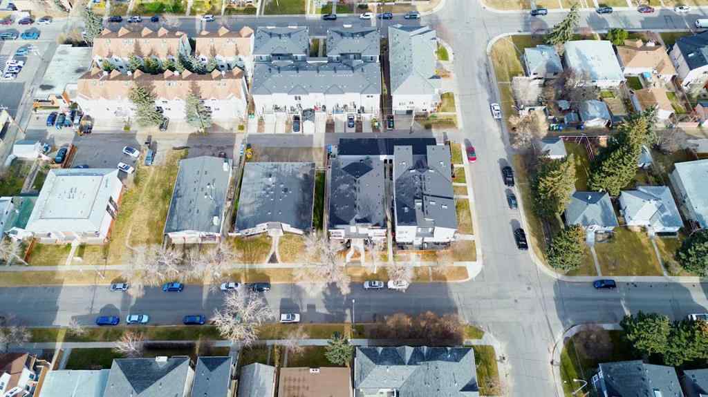 MLS® # A2268770 - Unit #1 134 22 Avenue NE in Tuxedo Park Calgary, Residential Open Houses