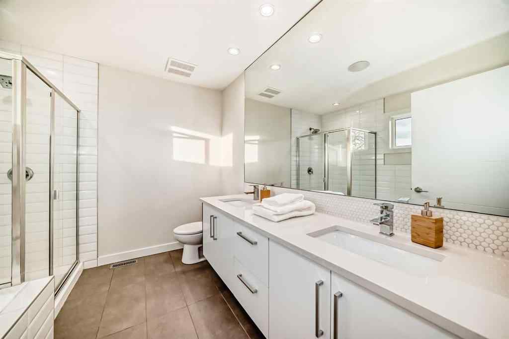 MLS® A2268770 - Unit #1 134 22 Avenue NE in Tuxedo Park Calgary, Residential