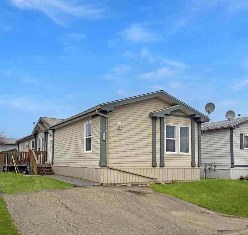 MLS® A2268779 - 8810 90 Street  in Creekside Grande Prairie, Residential