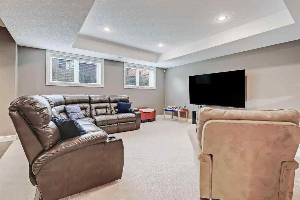 MLS® # A2268781 - 1739 49 Avenue SW in Altadore Calgary, Residential Open Houses