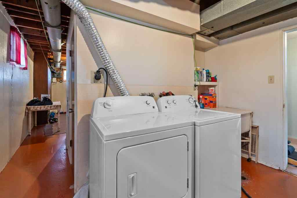 MLS® A2268787 - 3812 33 Avenue SW in Glenbrook Calgary, Residential