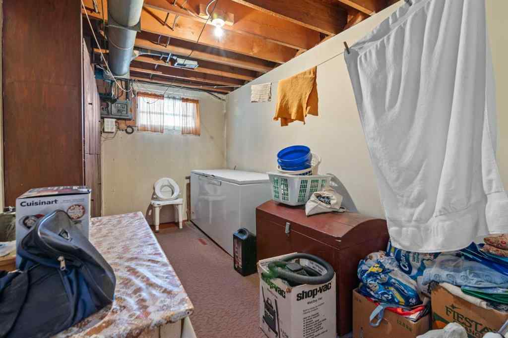 MLS® A2268787 - 3812 33 Avenue SW in Glenbrook Calgary, Residential