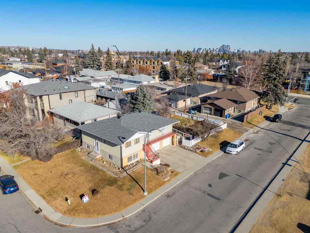 MLS® A2268787 - 3812 33 Avenue SW in Glenbrook Calgary, Residential
