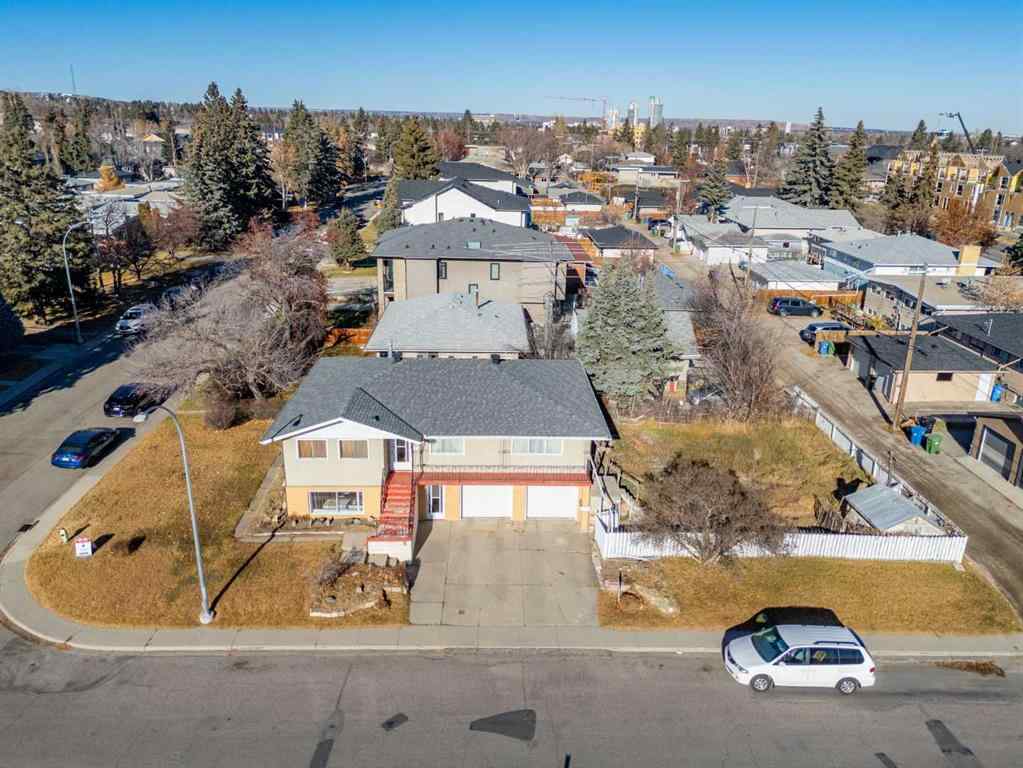 MLS® A2268787 - 3812 33 Avenue SW in Glenbrook Calgary, Residential