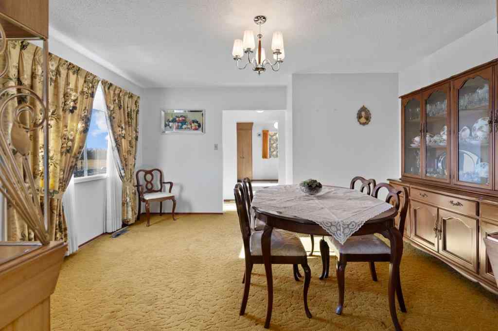 MLS® A2268787 - 3812 33 Avenue SW in Glenbrook Calgary, Residential