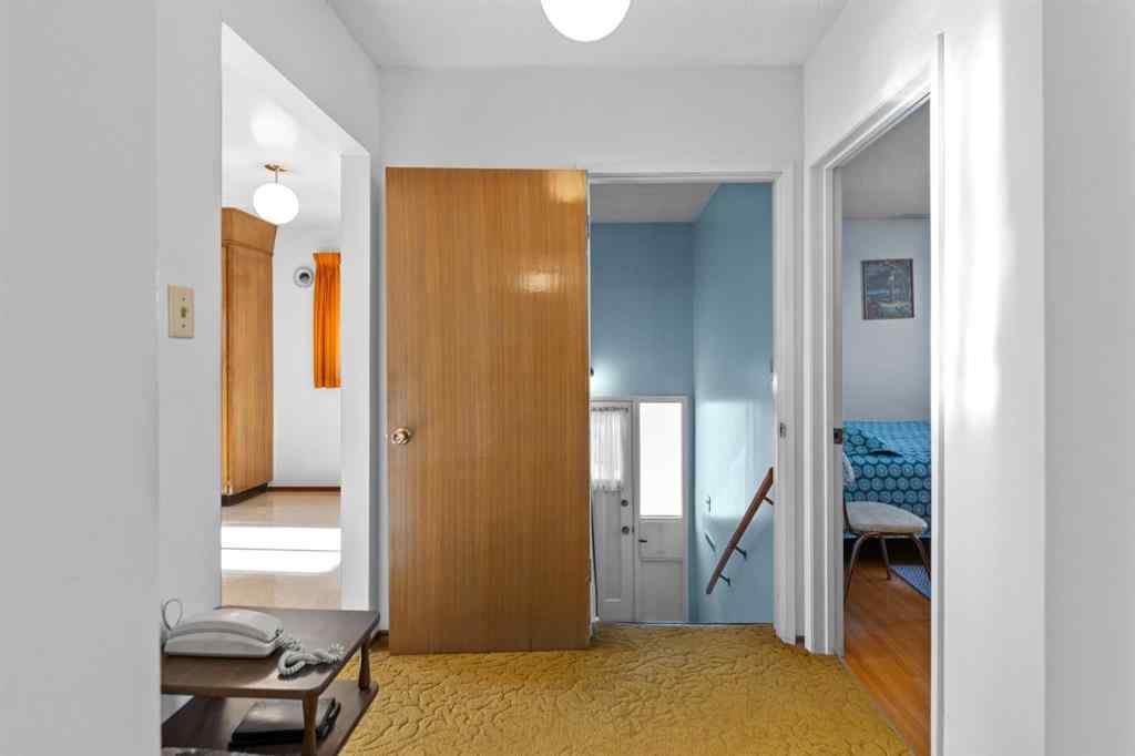 MLS® A2268787 - 3812 33 Avenue SW in Glenbrook Calgary, Residential