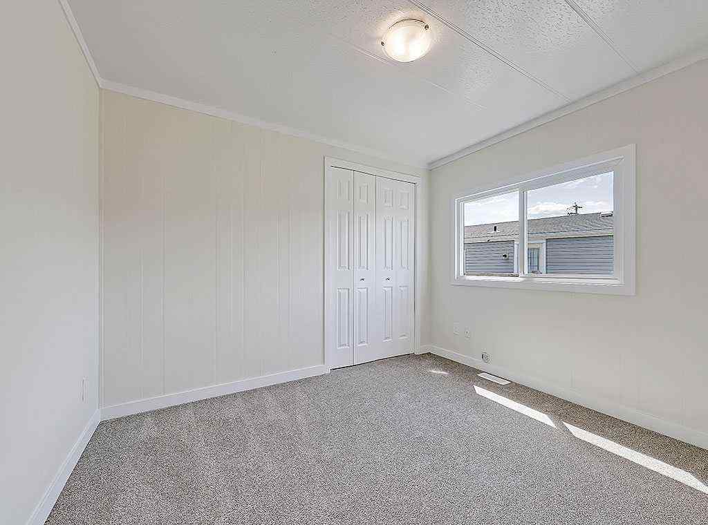 MLS® A2268790 - 130 Sunset Way NE   in NONE High River, Mobile