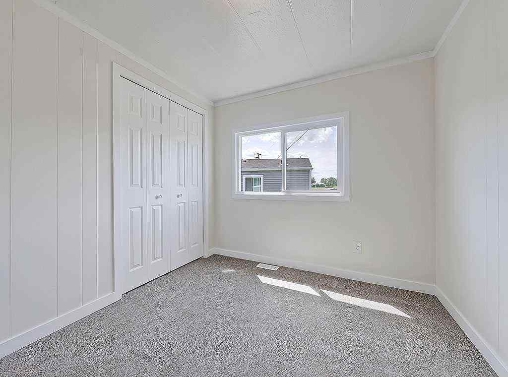 MLS® A2268790 - 130 Sunset Way NE   in NONE High River, Mobile