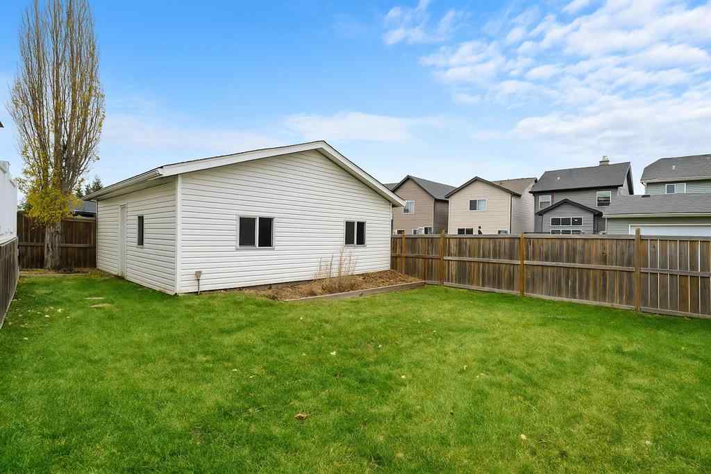 MLS® A2268801 - 32 New Brighton Court SE in New Brighton Calgary, Residential