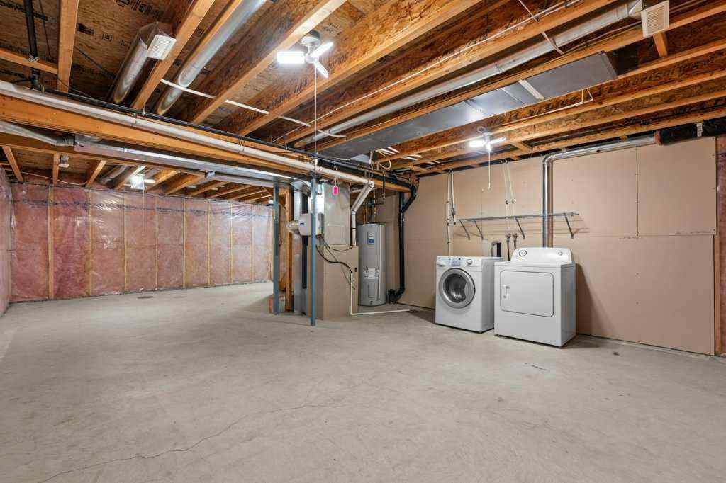 MLS® A2268801 - 32 New Brighton Court SE in New Brighton Calgary, Residential