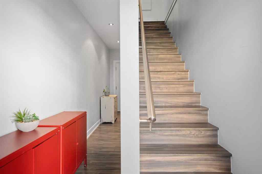 MLS® A2268802 - 1511 23 Avenue SW in Bankview Calgary, Residential