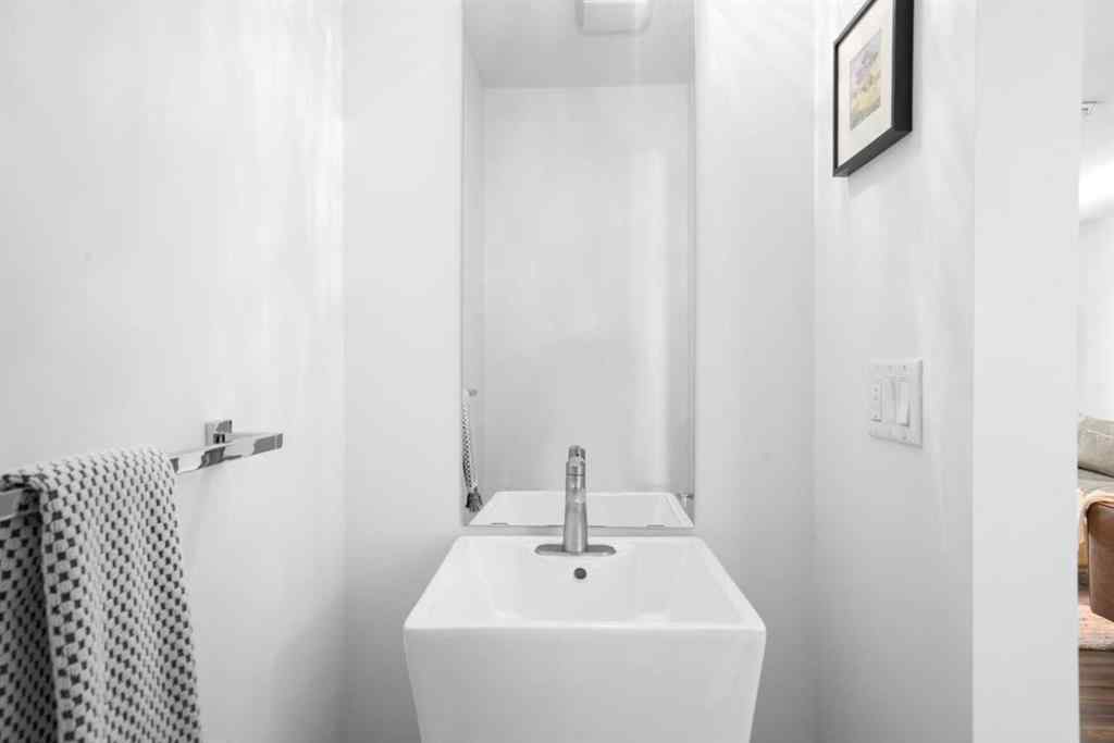 MLS® A2268802 - 1511 23 Avenue SW in Bankview Calgary, Residential