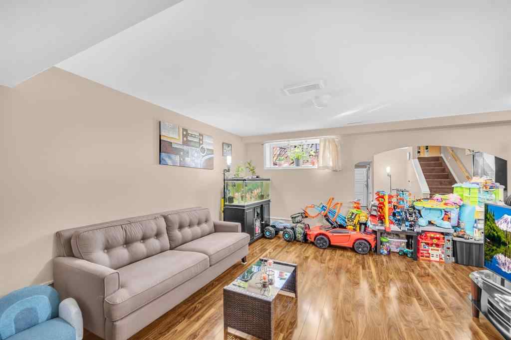 MLS&reg; # A2268805 - 207 Elgin Meadows SE in McKenzie Towne Calgary, Residential Open Houses