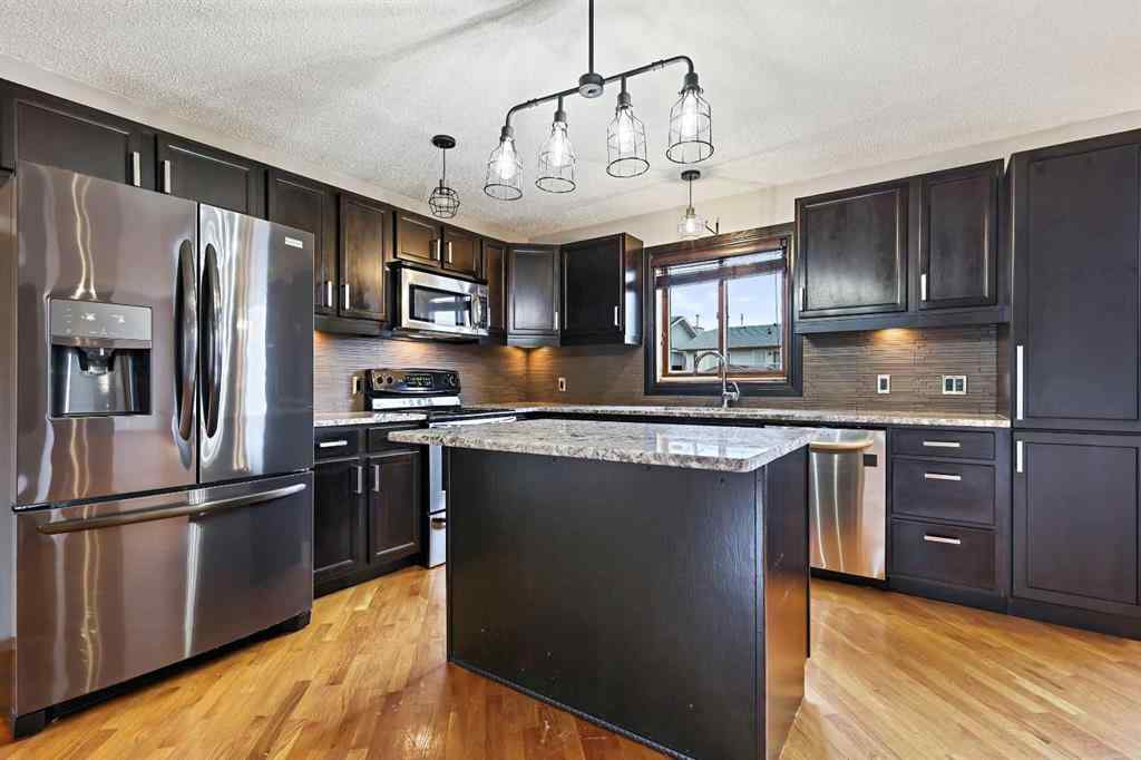 MLS® A2268816 - 128 Ventura Way NE in Vista Heights Calgary, Residential