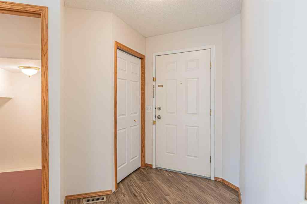 MLS® A2268817 - 28 Martha's Meadow Place NE in Martindale Calgary, Residential