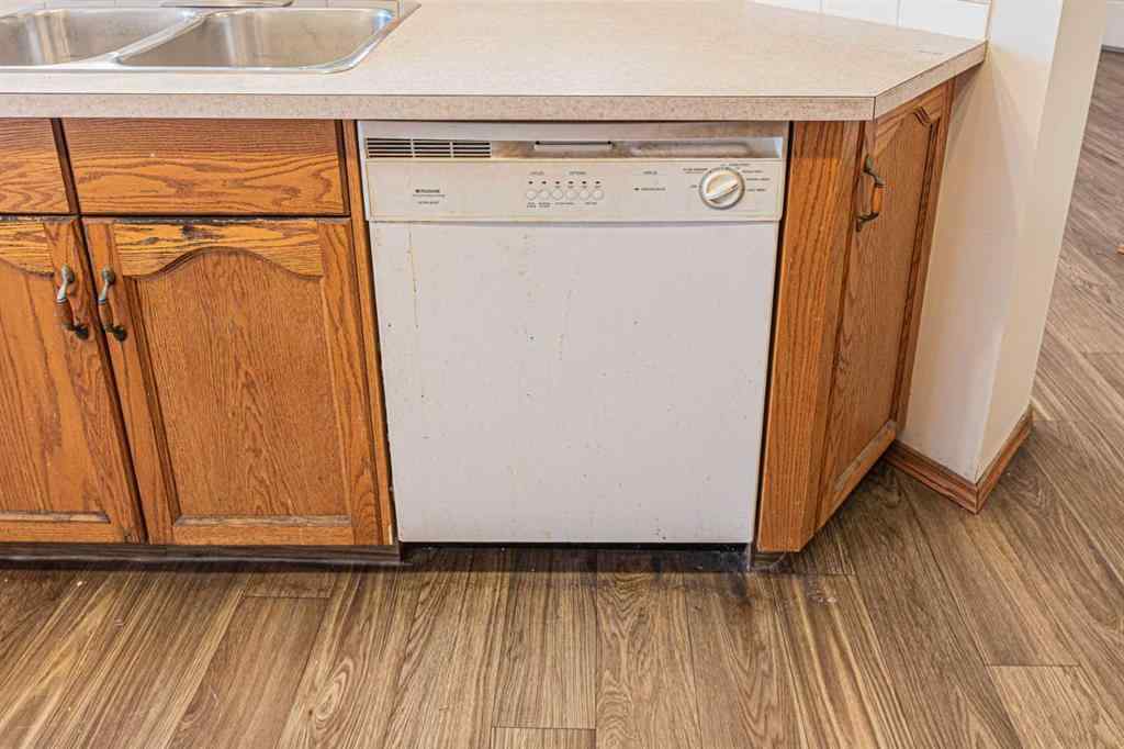 MLS® A2268817 - 28 Martha's Meadow Place NE in Martindale Calgary, Residential