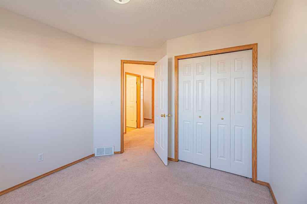 MLS® A2268817 - 28 Martha's Meadow Place NE in Martindale Calgary, Residential