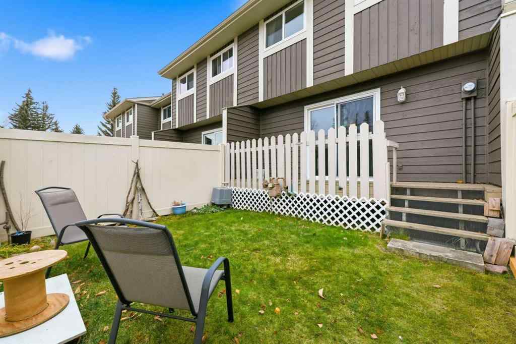 MLS® A2268819 - Unit #13 14736 Deerfield Drive SE in Deer Run Calgary, Residential