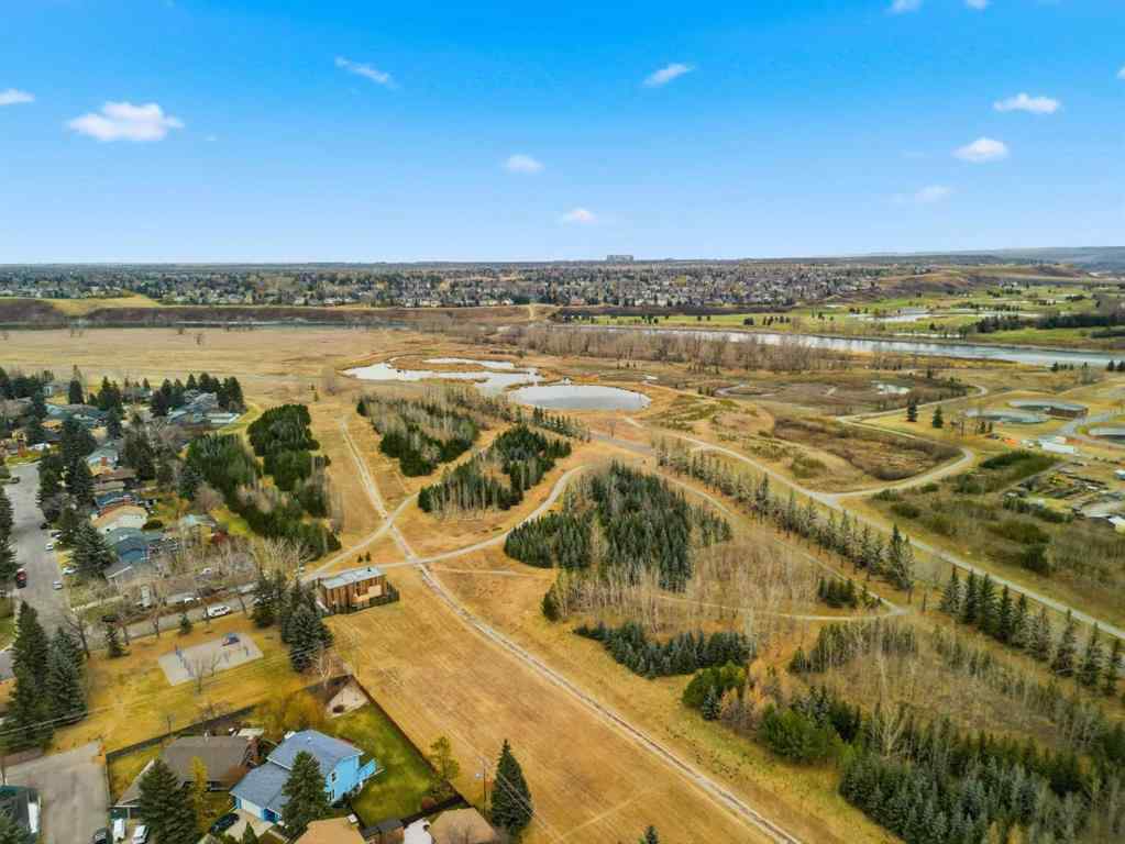 MLS® A2268819 - Unit #13 14736 Deerfield Drive SE in Deer Run Calgary, Residential