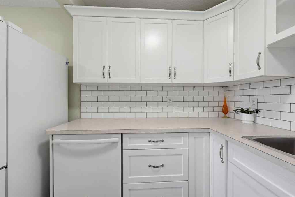 MLS® A2268819 - Unit #13 14736 Deerfield Drive SE in Deer Run Calgary, Residential