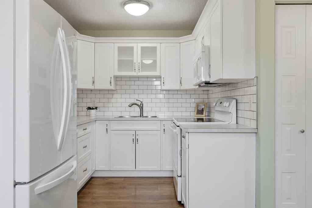 MLS® A2268819 - Unit #13 14736 Deerfield Drive SE in Deer Run Calgary, Residential