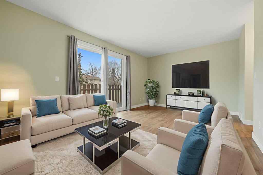 MLS® A2268819 - Unit #13 14736 Deerfield Drive SE in Deer Run Calgary, Residential