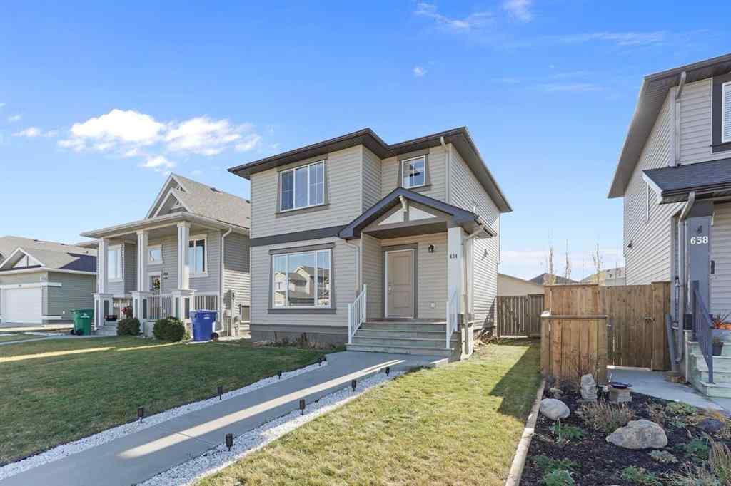 MLS® A2268820 - 634 Marie Van Haarlem Crescent N in Legacy Ridge / Hardieville Lethbridge, Residential