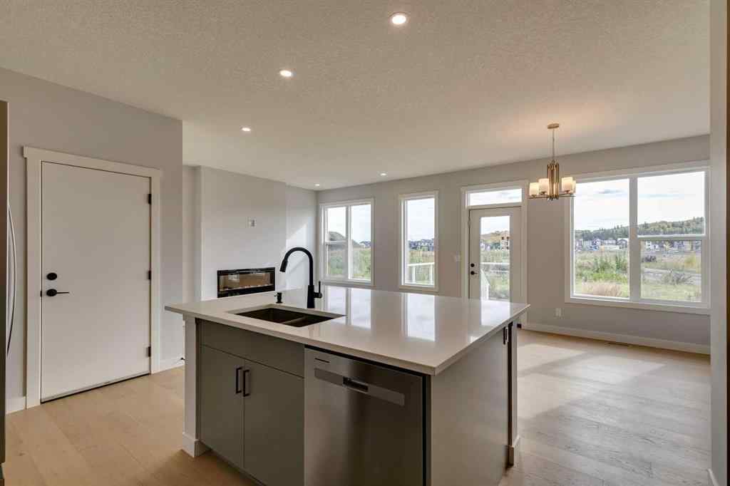 MLS® A2268823 - 31 Creekstone Green SW in Pine Creek Calgary, Residential