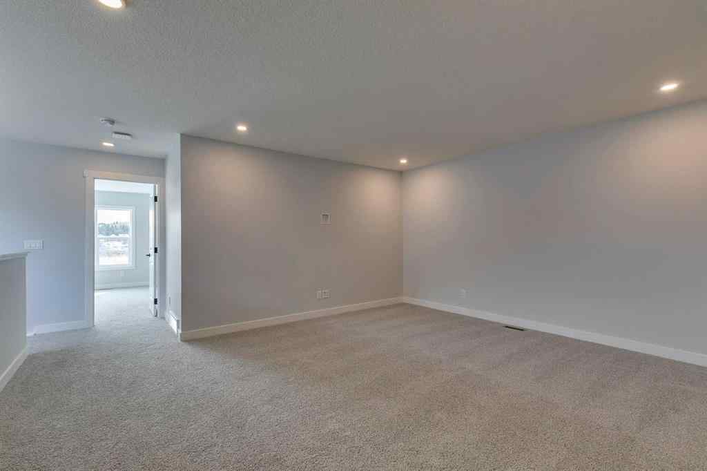 MLS® A2268823 - 31 Creekstone Green SW in Pine Creek Calgary, Residential