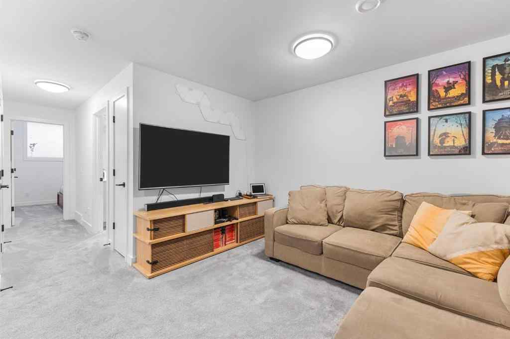 MLS® A2268833 - 4909 16 Street SW in Altadore Calgary, Residential