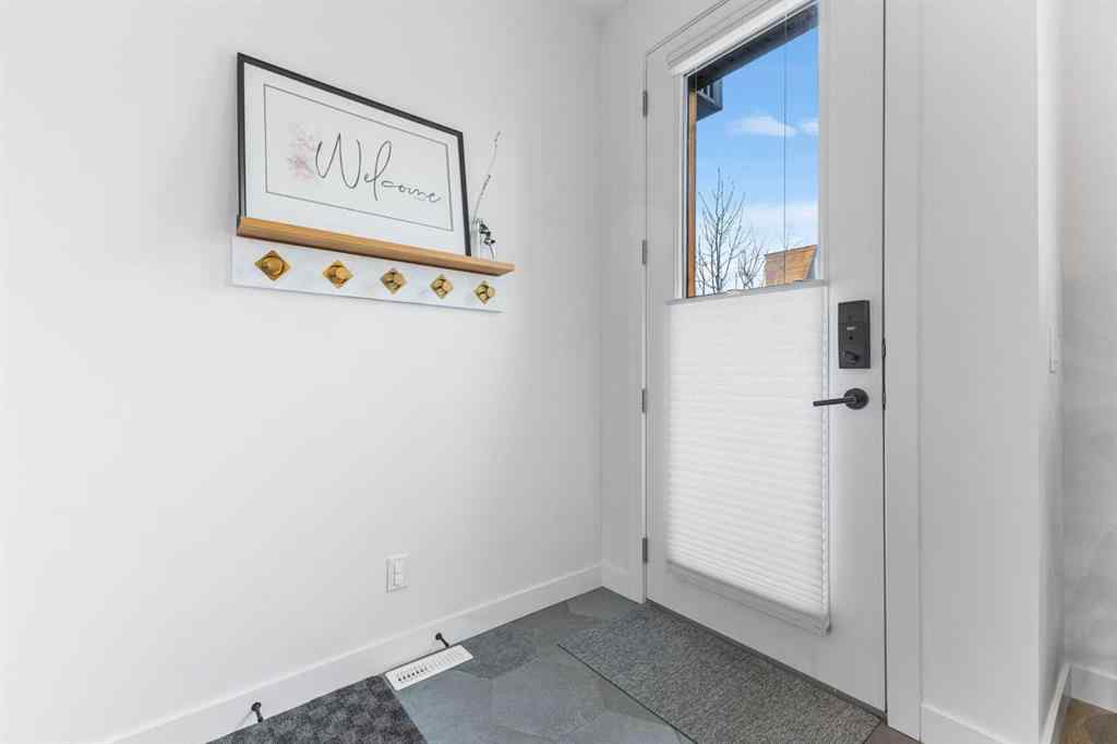 MLS® A2268833 - 4909 16 Street SW in Altadore Calgary, Residential