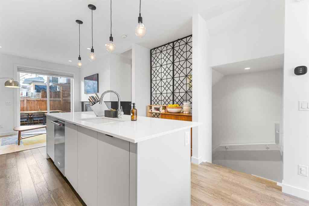 MLS® A2268833 - 4909 16 Street SW in Altadore Calgary, Residential