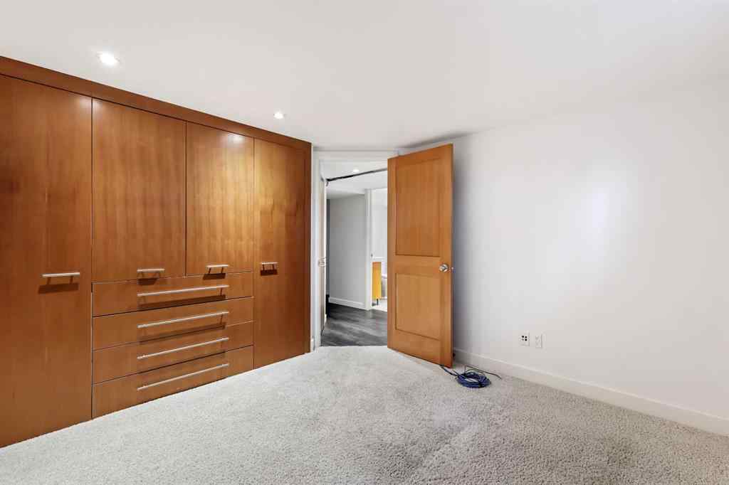 MLS® # A2268837 - 303 40 Street SW in Wildwood Calgary, Residential Open Houses