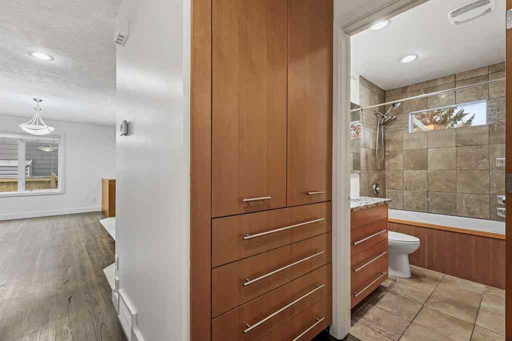 MLS® # A2268837 - 303 40 Street SW in Wildwood Calgary, Residential Open Houses