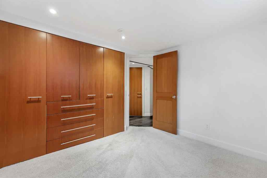 MLS® # A2268837 - 303 40 Street SW in Wildwood Calgary, Residential Open Houses