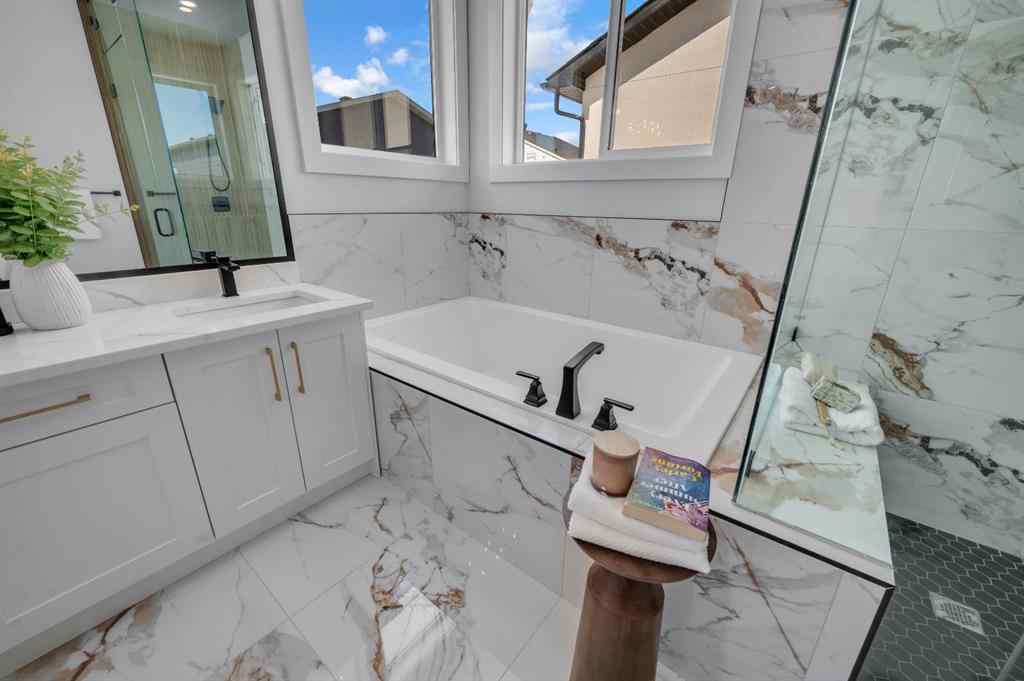 MLS® A2268841 - 214 Waterstone Bay  in Waterford Estates Chestermere, Residential