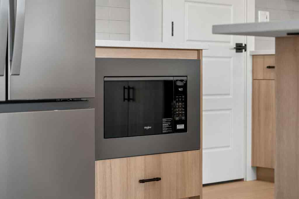 MLS&reg; # A2268842 - 63 Creekstone Common SW in Pine Creek Calgary, Residential Open Houses