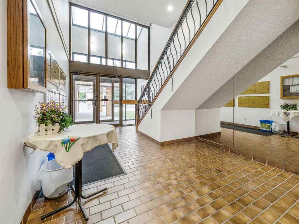 MLS&reg; # A2268845 - Unit #302 65 Temple Boulevard  W in Varsity Village Lethbridge, Residential Open Houses