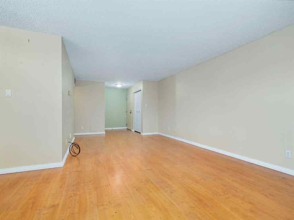 MLS&reg; # A2268845 - Unit #302 65 Temple Boulevard  W in Varsity Village Lethbridge, Residential Open Houses