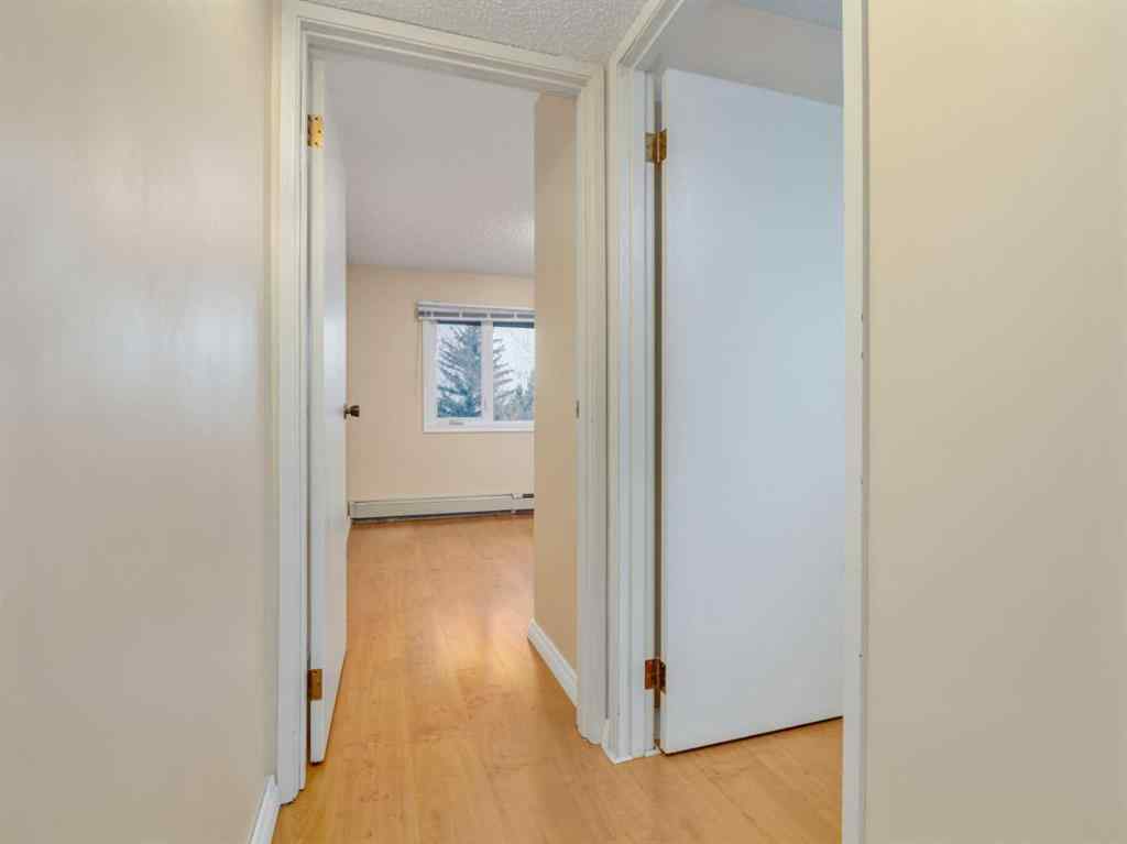 MLS&reg; # A2268845 - Unit #302 65 Temple Boulevard  W in Varsity Village Lethbridge, Residential Open Houses